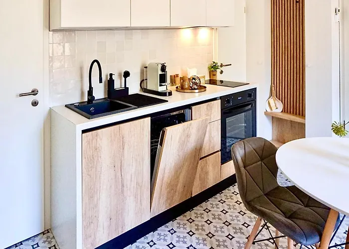 Tampa View Apartment